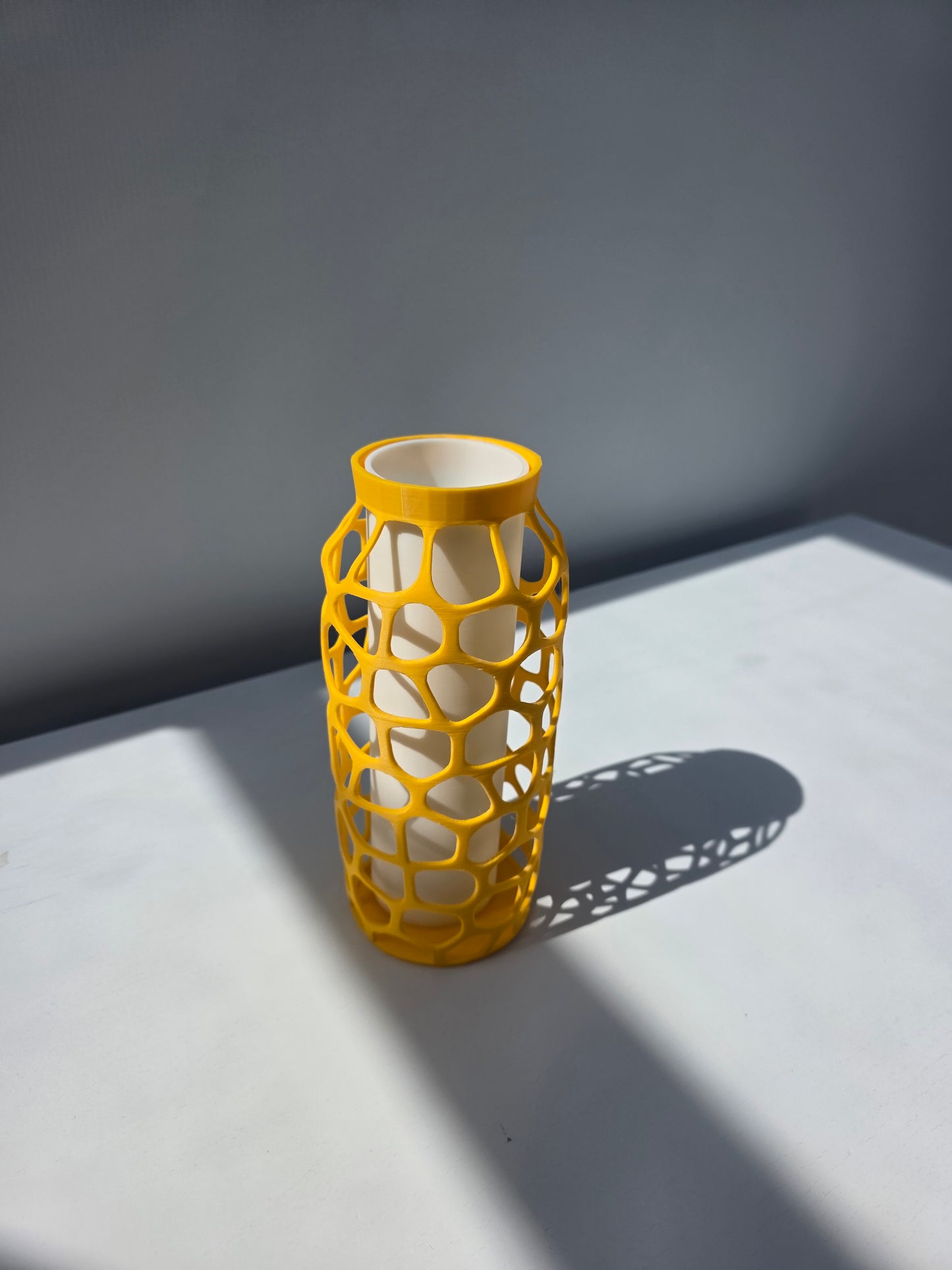 Vasendesign inspiriert von St. Tropez